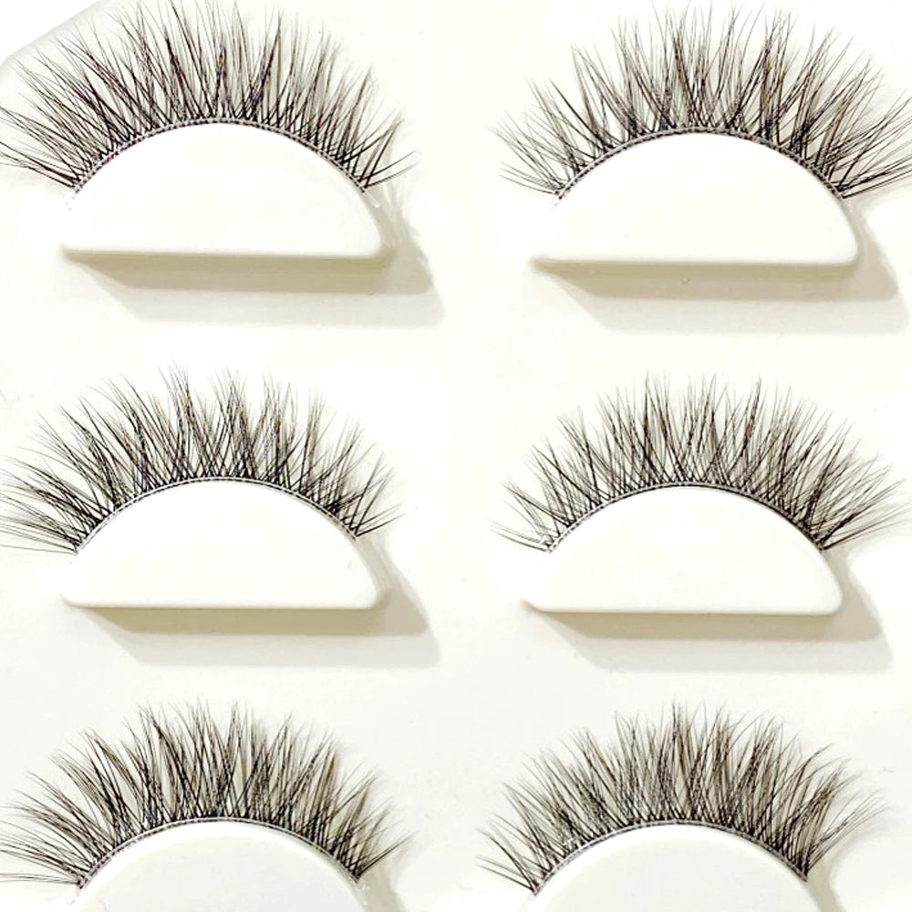 Natural False Eyelashes for a Discreet Look