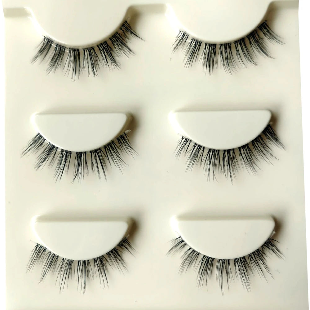 Natural False Eyelashes for a Discreet Look