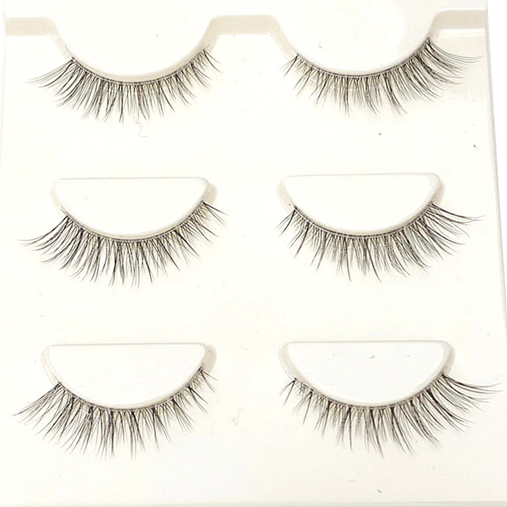 Natural False Eyelashes for a Discreet Look