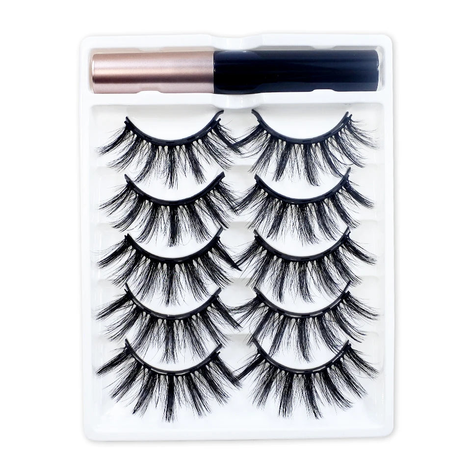 False Eyelashes with Reusable Magnetic Eyeliner