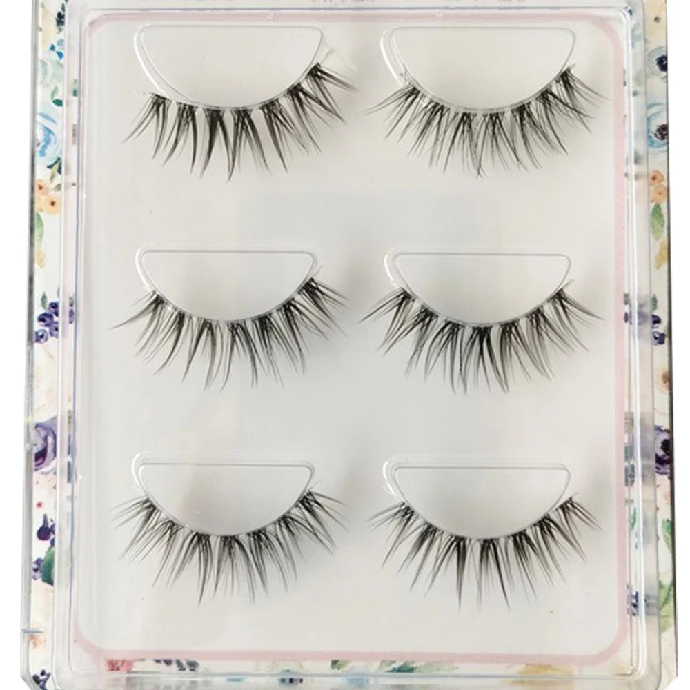 Natural False Eyelashes for a Discreet Look