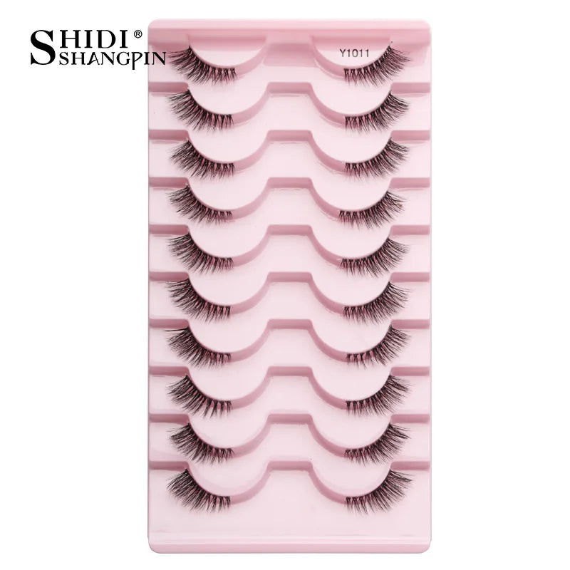 Natural False Eyelashes "Sweeping Allure"