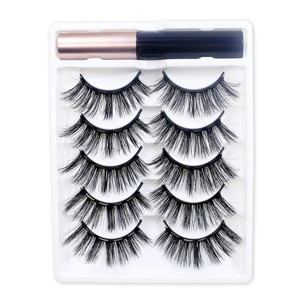 False Eyelashes with Reusable Magnetic Eyeliner