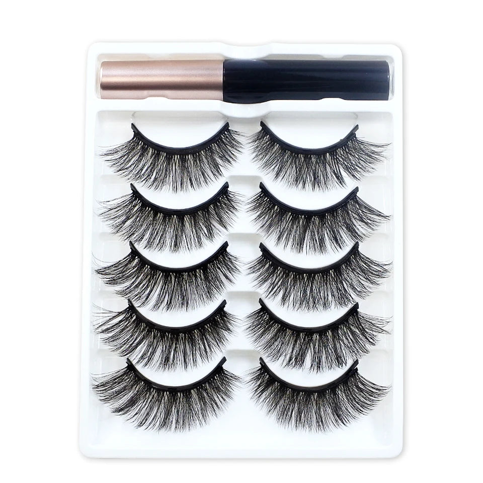 False Eyelashes with Reusable Magnetic Eyeliner